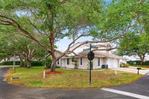 1 Glamis Way, Boynton Beach, FL 33426 - MLS#R11139474