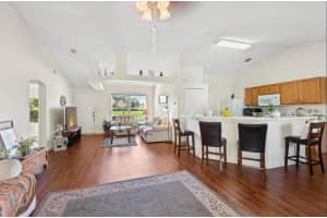 2421 SE Gilbert Avenue, Port Saint Lucie, FL 34952 - MLS#R11139480