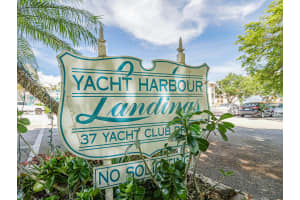 37 Yacht Club Drive, North Palm Beach, FL 33408 - MLS#R11139546