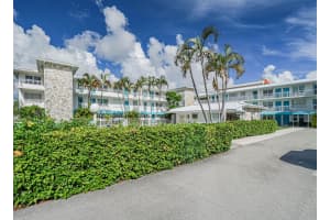 37 Yacht Club Drive, North Palm Beach, FL 33408 - MLS#R11139546