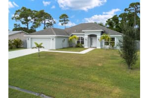 137 SW Pisces Terrace, Port Saint Lucie, FL 34984 - MLS#R11139548