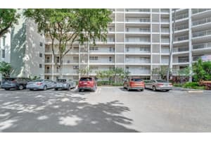 3051 N Course Drive 110, Pompano Beach, FL 33069 - MLS#R11139570