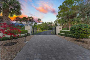 2494 Ranch Acres Circle, Jupiter, FL 33478 - MLS#R11139590