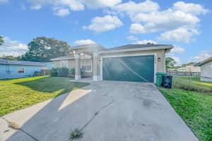 5209 Seagrape Drive, Fort Pierce, FL 34982 - MLS#R11139618