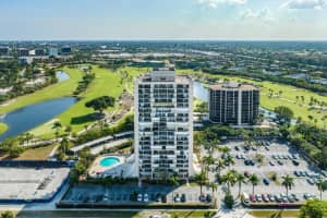 2425 Presidential Way, West Palm Beach, FL 33401 - MLS#R11139639