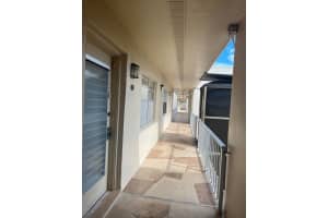 900 Flanders S, Delray Beach, FL 33484 - MLS#R11139648