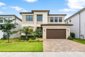8308 Royal County Down Road, Boca Raton