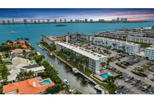 109 Paradise Harbour Boulevard, North Palm Beach, FL 33408 - MLS#R11139681