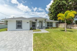 6465 Alexander Road, West Palm Beach, FL 33413 - MLS#R11139693