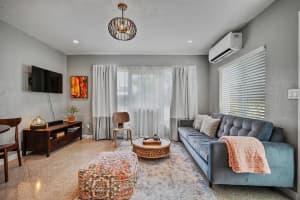 1215 NE 17th Avenue 3, Fort Lauderdale, FL 33304 - MLS#R11139725