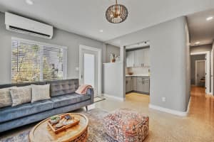 1215 NE 17th Avenue 3, Fort Lauderdale, FL 33304 - MLS#R11139725