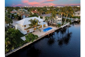 580 SW 15th Street, Boca Raton, FL 33432 - MLS#R11139755