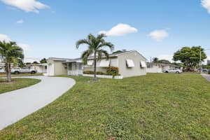 1425 S 24th Court, Hollywood, FL 33020 - MLS#R11139759