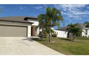 729 SW Haas Avenue, Port Saint Lucie, FL 34953 - MLS#R11139769