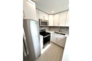 121 Sheffield F, West Palm Beach, FL 33417 - MLS#R11139775