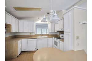 8201 Cinnamon Lane, Port Saint Lucie, FL 34952 - MLS#R11139785