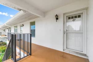 1205 Lakes End Drive, Fort Pierce, FL 34982 - MLS#R11139802