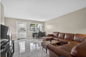 64 Canterbury C, West Palm Beach, FL 33417 - MLS#R11139803