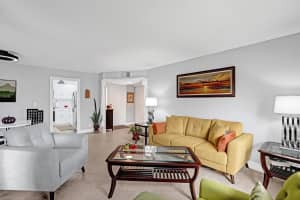 2790 Carambola Circle S 1962, Coconut Creek, FL 33066 - MLS#R11139809