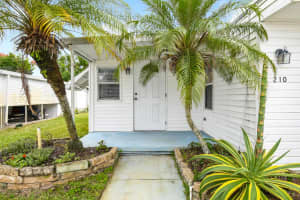 4300 SE Saint Lucie Boulevard 210, Stuart, FL 34997 - MLS#R11139810