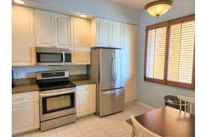 9 Harbour Isle Drive E Ph-5, Fort Pierce, FL 34949 - MLS#R11139820