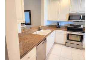 9 Harbour Isle Drive E Ph-5, Fort Pierce, FL 34949 - MLS#R11139820