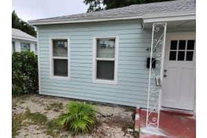 405 2nd Avenue S, Lake Worth Beach, FL 33460 - MLS#R11139843