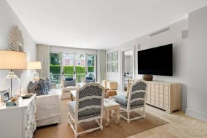 127 Peruvian Avenue 101, Palm Beach, FL 33480 - MLS#R11139849