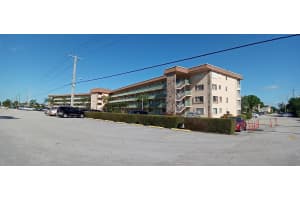 300 Village Green Circle S 408, Palm Springs, FL 33461 - MLS#R11139870