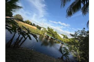 2031 Pinehurst Drive, West Palm Beach, FL 33407 - MLS#R11139958