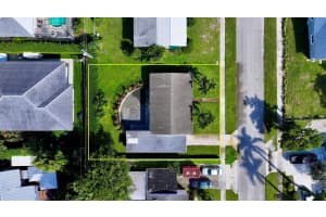 1615 Crest Drive, Lake Worth, FL 33461 - MLS#R11139981