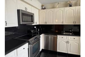 7564 Regency Lake Drive, Boca Raton, FL 33433 - MLS#R11140044