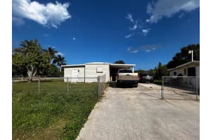 2446 SE Carroll Street, Stuart, FL 34997 - MLS#R11140048