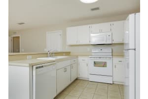 6367 NW 109th Place, Gainesville, FL 32609 - MLS#R11140095