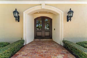 1132 Country Club Dr, North Palm Beach, FL 33408, Sold 11/12/25