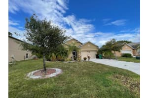 5079 Nw Fiddle Leaf Court, Port Saint Lucie