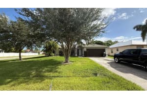 2455 SW Savage Boulevard, Port Saint Lucie, FL 34953 - MLS#R11140198
