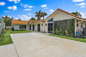 105 W Tarpon Ln, Jupiter, FL 33477, Sold 11/12/25