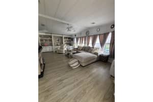 70 SE Spanish Way Way, Port Saint Lucie, FL 34952 - MLS#R11140225