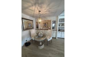 70 SE Spanish Way Way, Port Saint Lucie, FL 34952 - MLS#R11140225