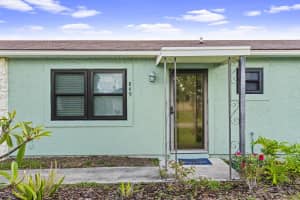 849 SE Celtic Avenue, Port Saint Lucie, FL 34983 - MLS#R11140243