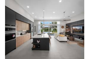 2565 SW Salzedo Avenue, Port Saint Lucie, FL 34987 - MLS#R11140255