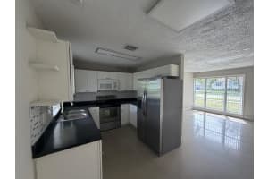 4511 SW 23rd Street, Fort Lauderdale, FL 33317 - MLS#R11140298