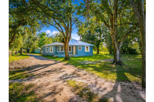 250 98th Street, Okeechobee, FL 34972 - MLS#R11140304