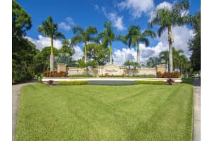 5607 Place Lake Drive, Fort Pierce, FL 34951 - MLS#R11140318