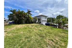 1424 Crest Drive, Lake Worth, FL 33461 - MLS#R11140320