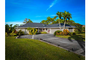 4204 Redwood Drive, Fort Pierce, FL 34951 - MLS#R11140323