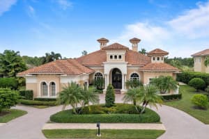 124 SE Rio Casarano, Port Saint Lucie, FL 34984 Sold 12/18/25