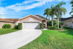 16 Ripley Way, Boynton Beach, FL 33426 - MLS#R11140329