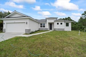 5007 Hickory Drive, Fort Pierce, FL 34982 - MLS#R11140357